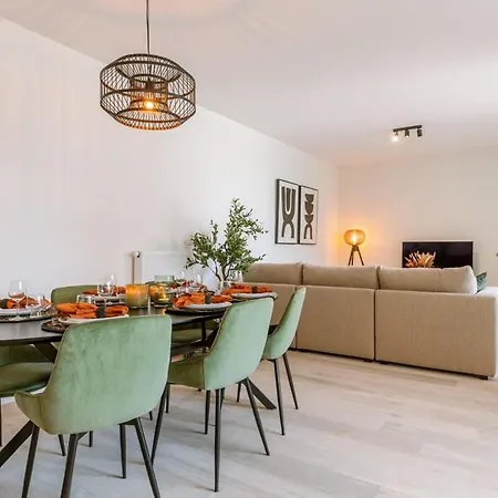 Huswell - Beautiful With Parking Close To The Sea Ostend